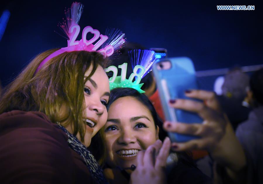 U.S.-SAN FRANCISCO-NEW YEAR-CELEBRATIONS