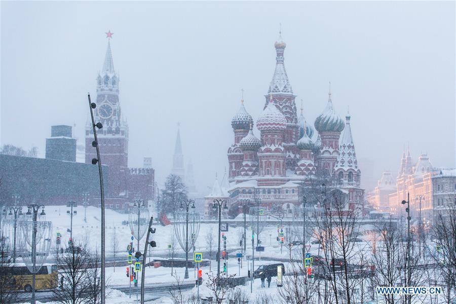 RUSSIA-MOSCOW-SNOWFALL