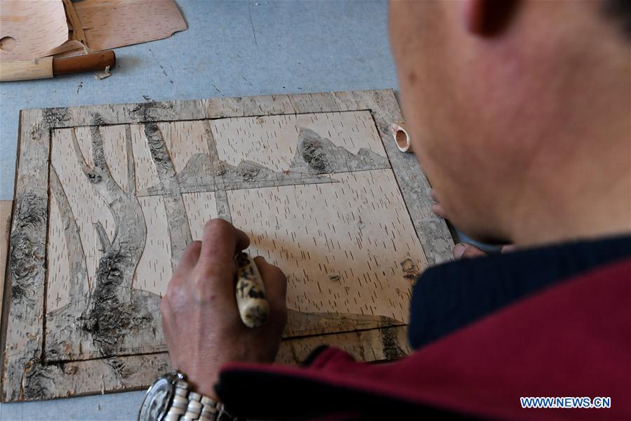 CHINA-INNER MONGOLIA-BIRCH BARK-HANDICRAFT (CN)