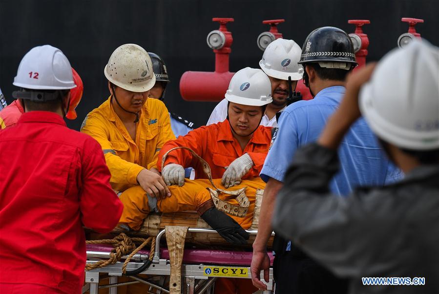 CHINA-HAIKOU-LNG CARRIER-DRILL (CN)