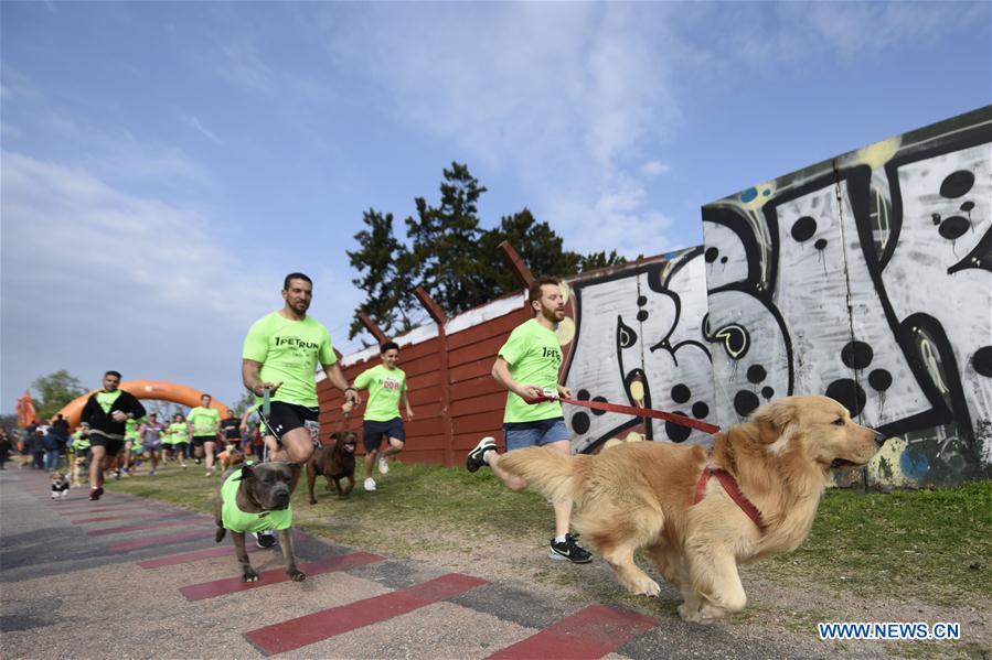 URUGUAY-MONTEVIDEO-"PET RUN"