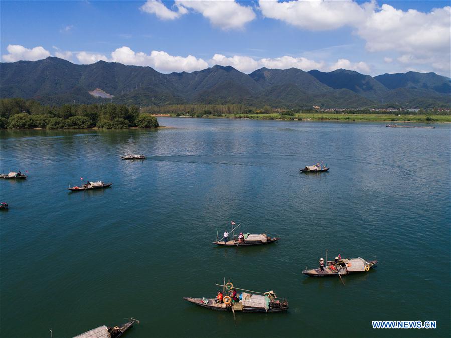 CHINA-ZHEJIANG-HANGZHOU-FISHERY-HARVEST (CN)