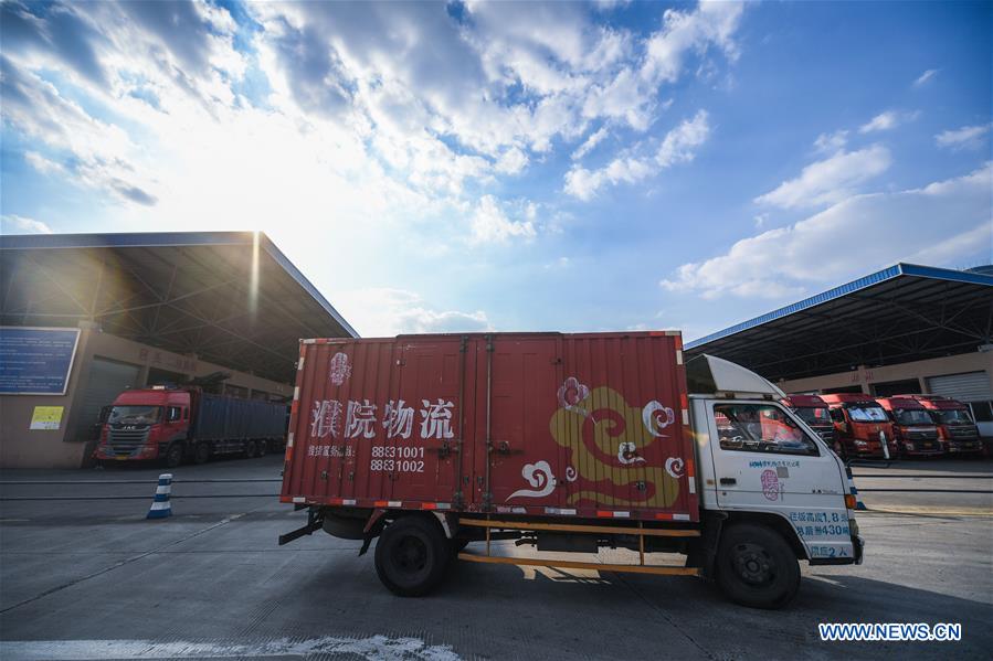 CHINA-ECONOMY-ROAD CARGO-EXPAND