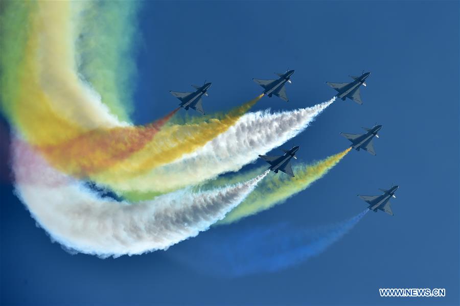 CHINA-GUANGDONG-ZHUHAI-AIRSHOW-OPENING-PERFORMANCE