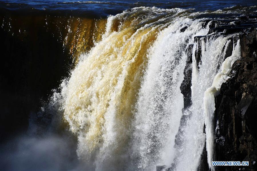 CHINA-HARBIN-WATERFALL (CN)