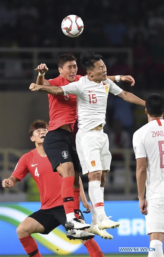 (SP)UAE-ABU DHABI-FOOTBALL-ASIAN CUP-CHN VS KOR