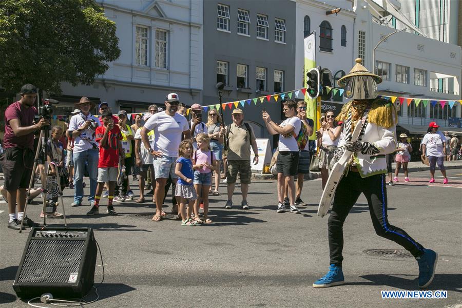 SOUTH AFRICA-CAPE TOWN-OPEN STREETS DAY 