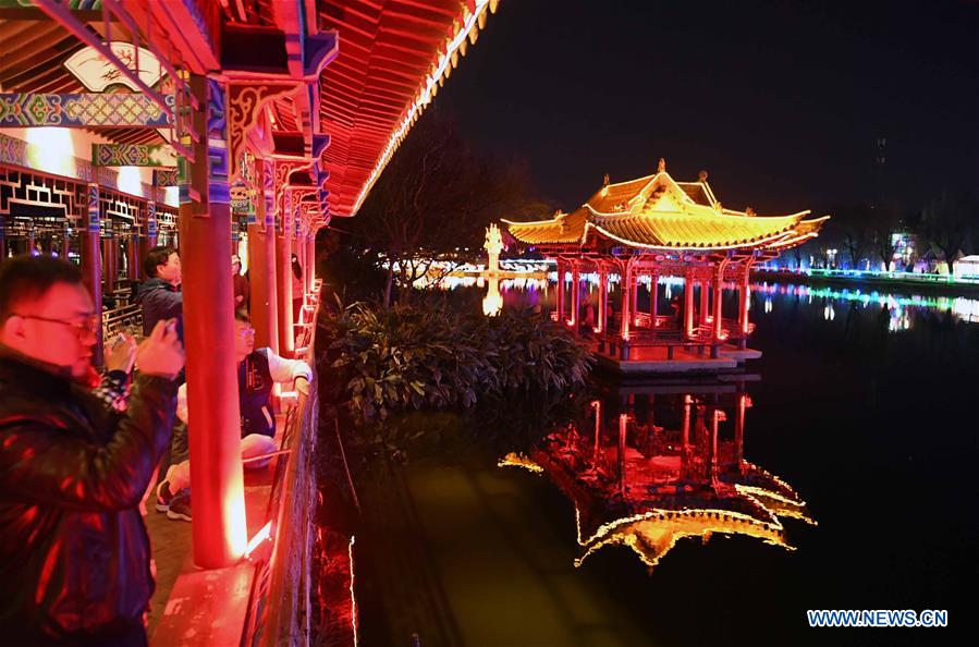 CHINA-YUNAN-KUNMING-FANCY LANTERNS (CN)