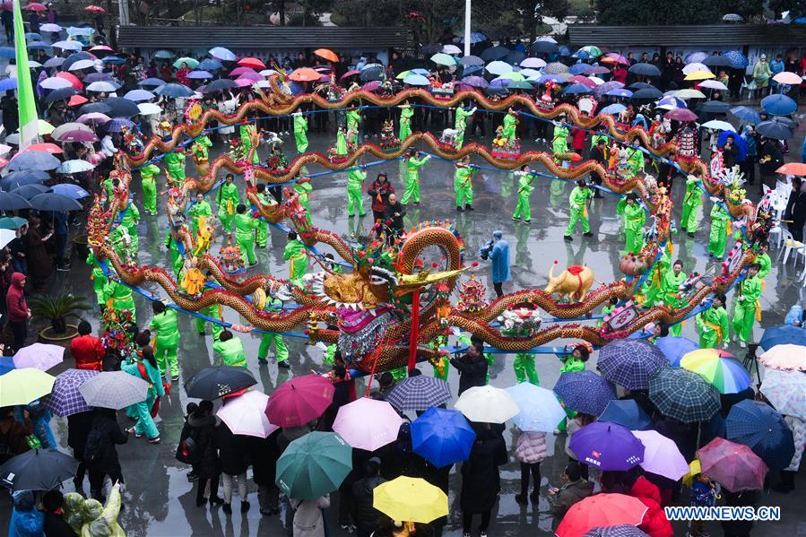 XINHUA PHOTOS OF THE DAY