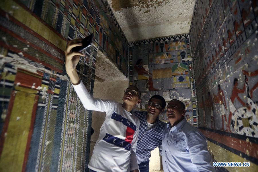 EGYPT-GIZA-PHARAONIC TOMB-DISCOVERY