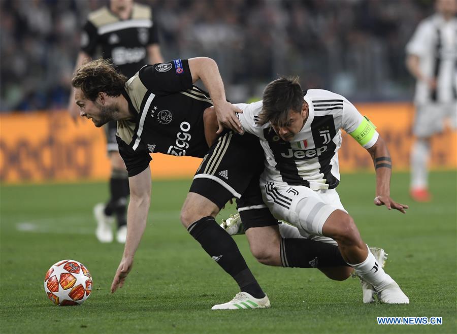 (SP)ITALY-TURIN-SOCCER-UEFA CHAMPIONS LEAGUE-JUVENTUS VS AJAX