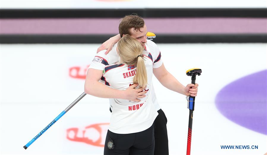 (SP)CHINA-BEIJING-CURLING-WCF WORLD CUP-GRAND FINAL-MIXED DOUBLES FINAL (CN)