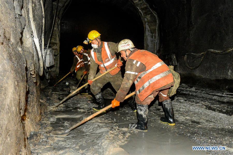 CHINA-XINJIANG-RAILWAY-TUNNEL-CONSTRUCTION (CN)