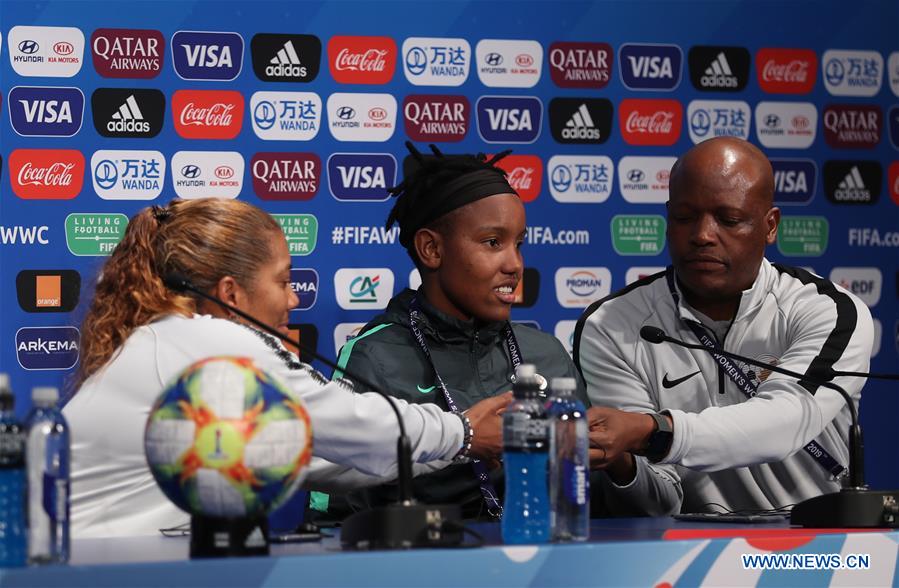 (SP)FRANCE-PARIS-2019 FIFA WOMEN'S WORLD CUP-GROUP B-SOUTH AFRICA-OFFICIAL PRESS CONFERENCE