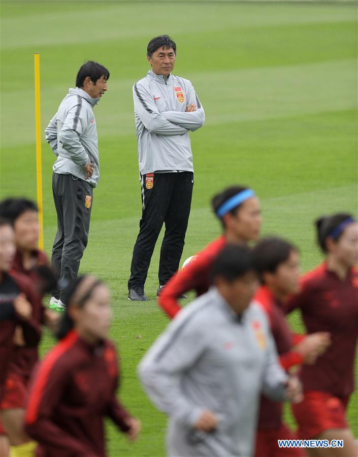 (SP)FRANCE-LE HAVRE-2019 FIFA WOMEN'S WORLD CUP-ROUND OF 16-CHINA-TRAINING SESSION