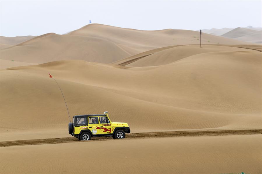 CHINA-NINGXIA-ZHONGWEI-DESERT-TOURISM (CN)