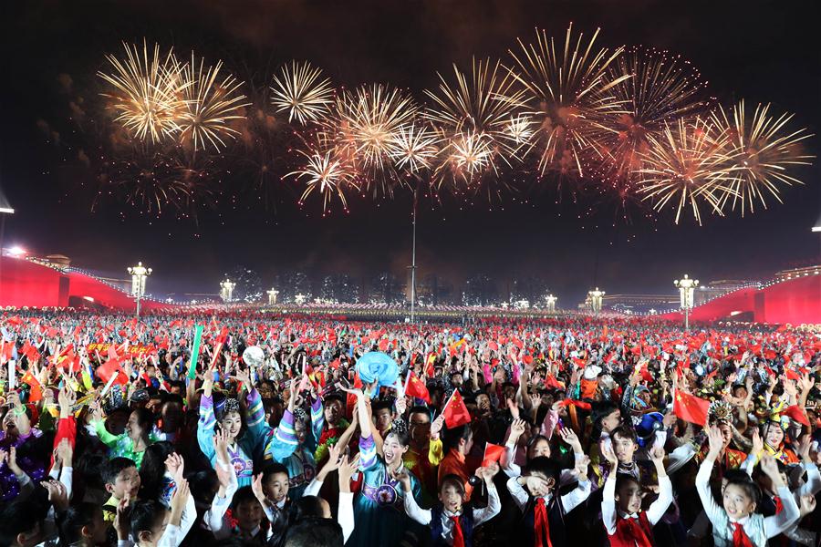 (PRC70Years)CHINA-BEIJING-NATIONAL DAY-CELEBRATIONS-EVENING GALA (CN)