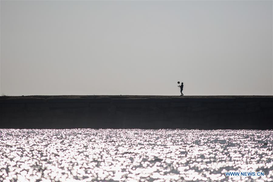 MIDEAST-GAZA-SUNSET