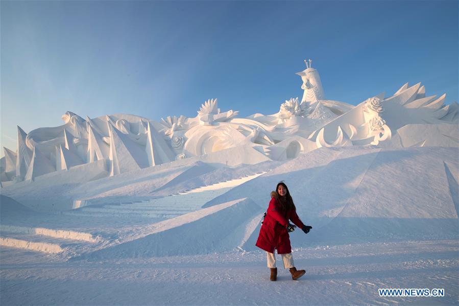 CHINA-HEILONGJIANG-HARBIN-SNOW SCULPTURE ART EXPOSITION (CN)