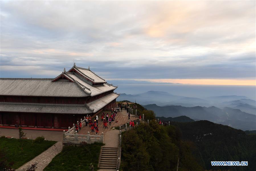 CHINA-SICHUAN-MOUNT EMEI-SCENERY (CN)