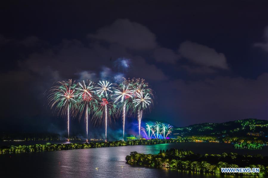 (G20 SUMMIT)CHINA-HANGZHOU-G20-WEST LAKE-FIREWORKS (CN)