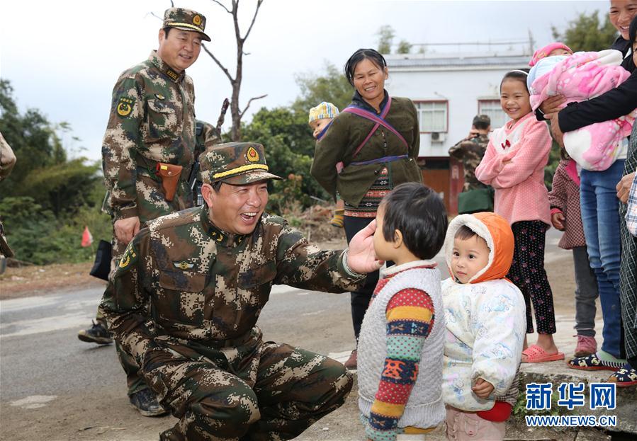 （建軍90周年·英雄·圖文互動）（2）堅(jiān)定前行 唯有信仰——獨(dú)臂將軍丁曉兵的“廣西時間”