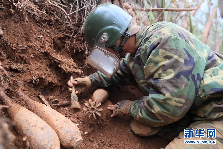 （圖文互動）（1）和平年代，離死神最近的人——南部戰(zhàn)區(qū)陸軍云南掃雷大隊邊境掃雷排爆記事