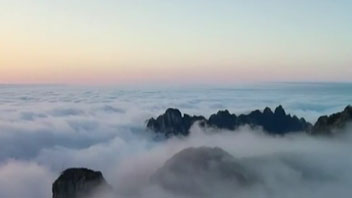 微視頻：“海”上日出 云瀉天河